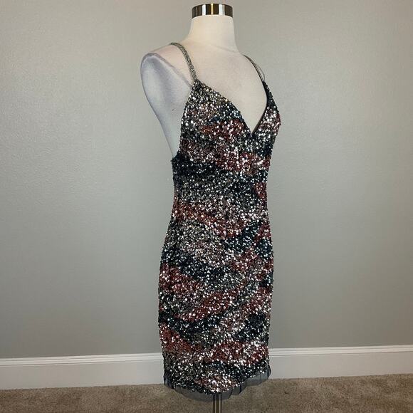 Aidan Mattox Sequin Backless Mini Sheath Cocktail Dress Blue Multi Color Size 6 - Picture 3 of 11